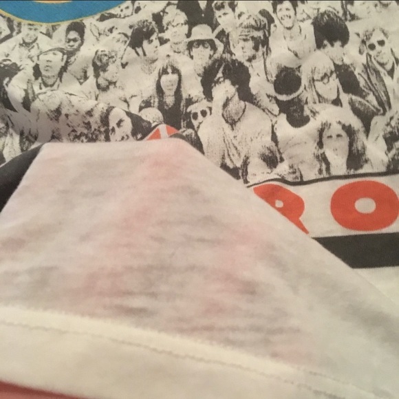 Doe Tee WOODSTOCK SUMMER OF LOVE S euc - Picture 3 of 3